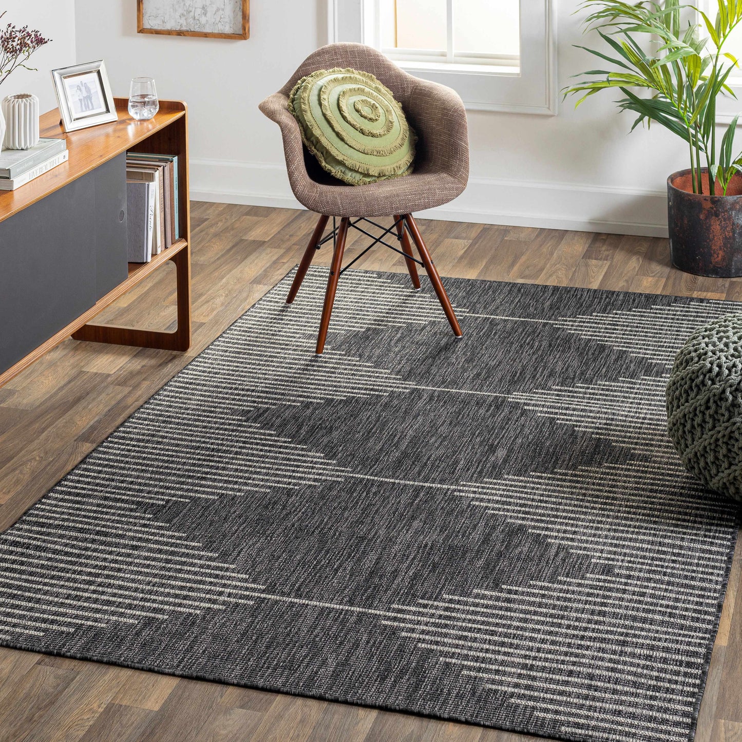 Stephan Area Rug