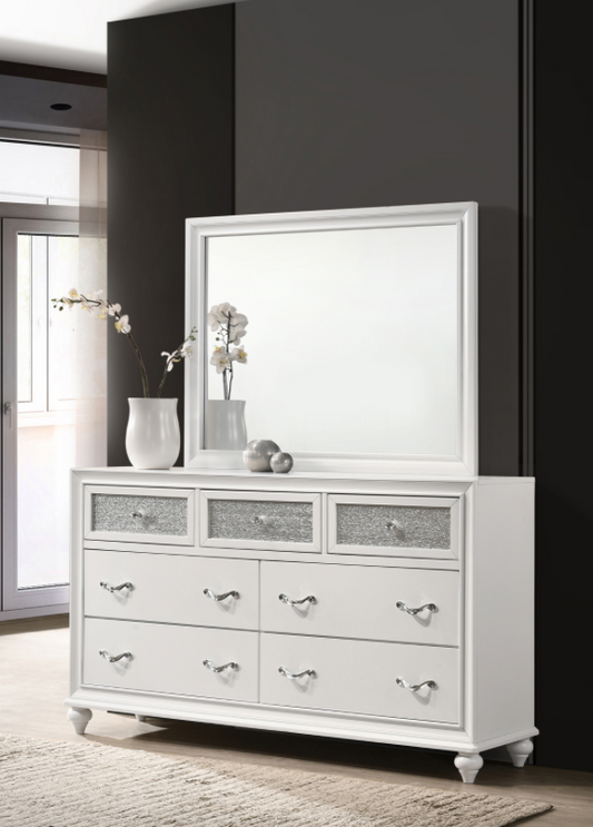 Barzini 7-Drawer Rectangular Dresser White