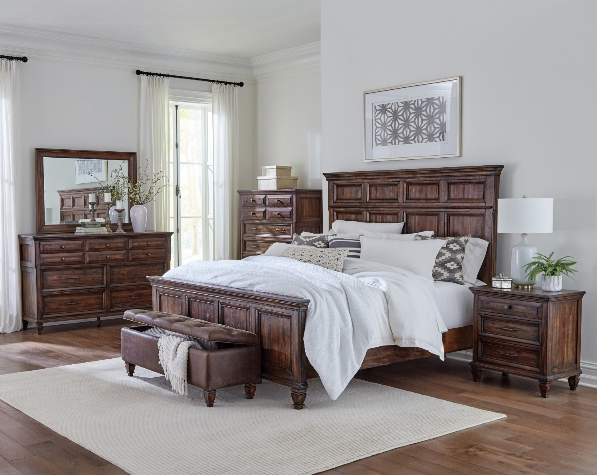 Avenue 5-Piece Eastern King Bedroom Set Weathered Burnished Brown