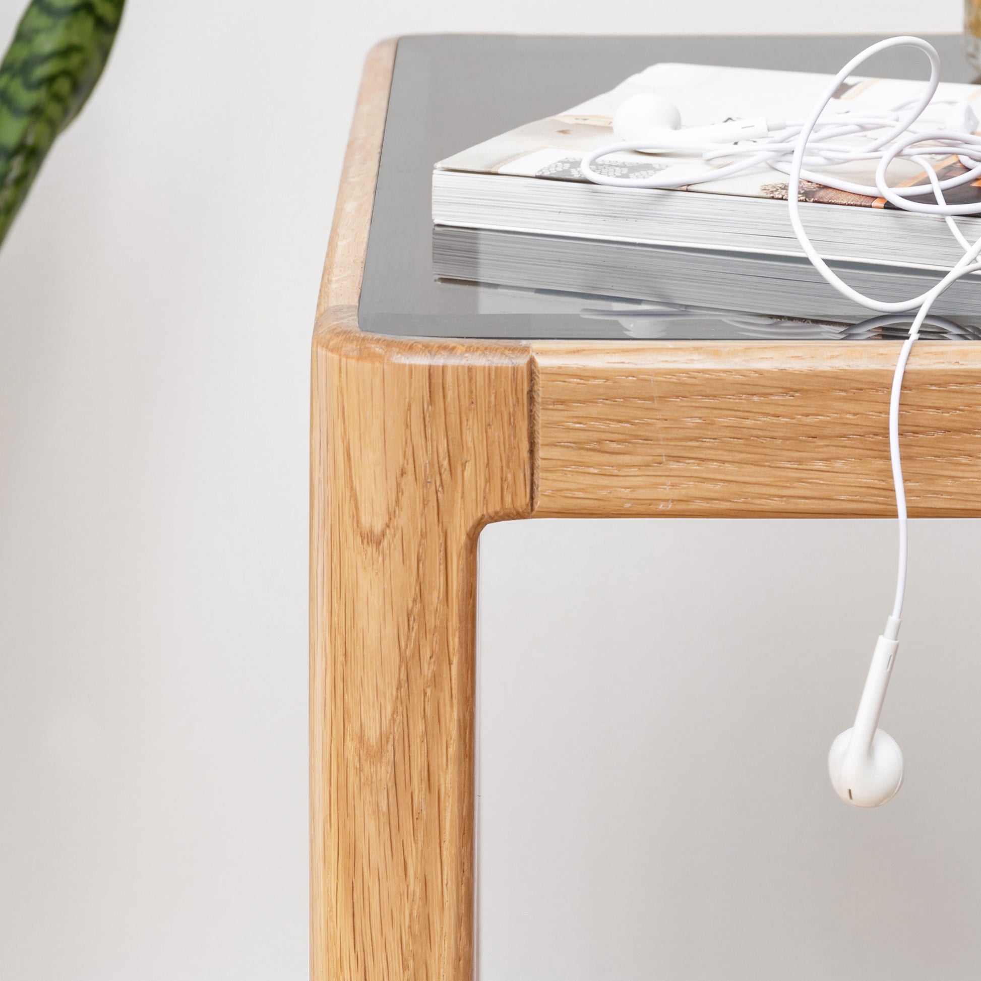 Natural Oak Wood End Table with Tempered Glass Top