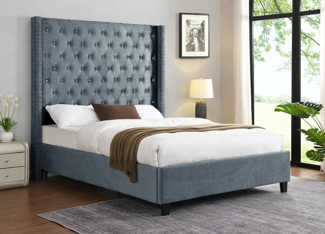 Mottley Glam Style Silver Velvet King Bed - Charmax B8016