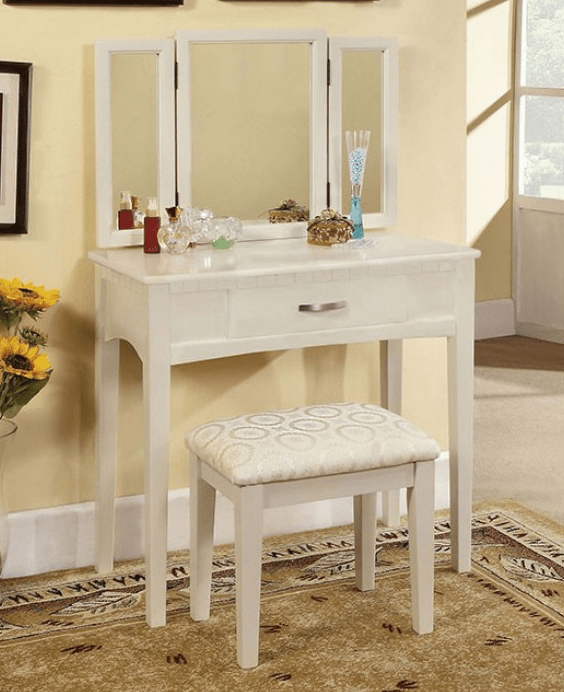 Potterville White Contemporary Vanity Set