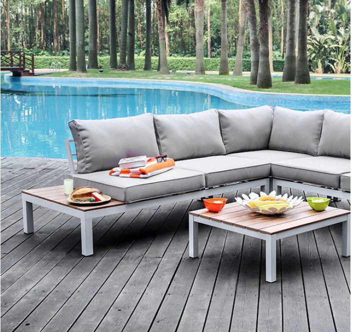 Winona Patio Sectional W- Ottoman