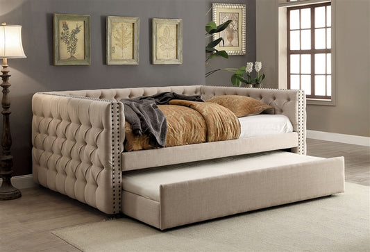 Suzanna Full Size Tuxedo Style Daybed W- Optional Trundle