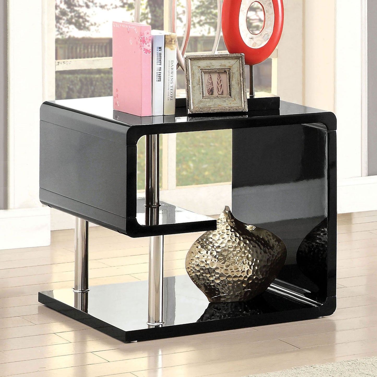 Ninove Modern High Gloss Black & Chrome End Table