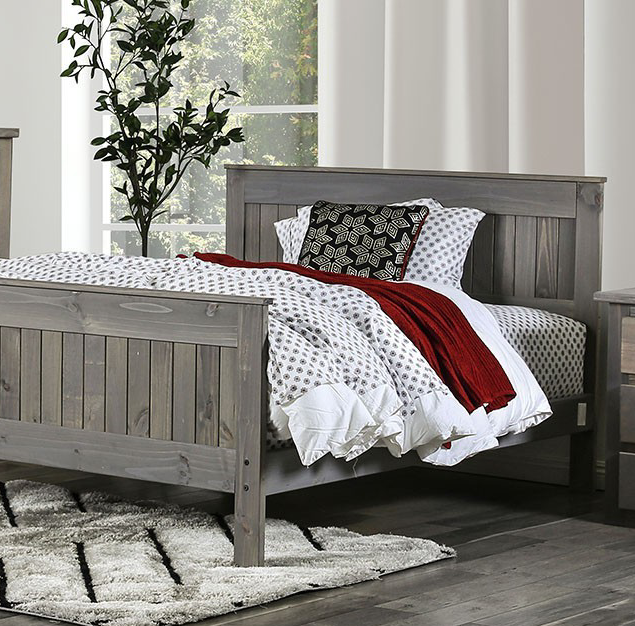 Rockwall Solid Wood Plank Style Full Bed in Weathered Grey