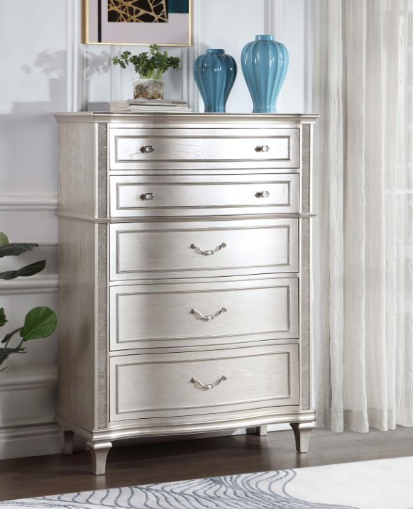 Quinn 5 Drawer Glam Chest with Hidden Drawer in Silver Oak