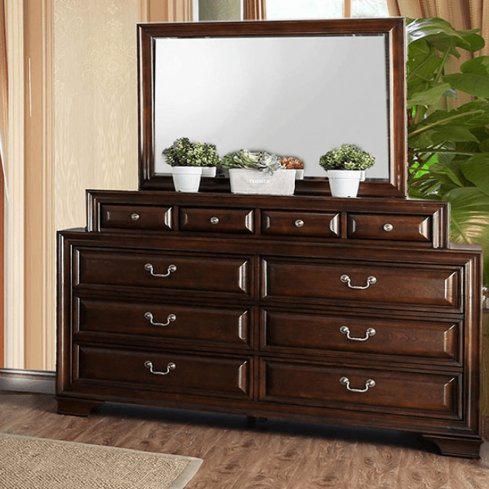 Brandt Traditional Bedroom Set in Brown Cherry - Queen